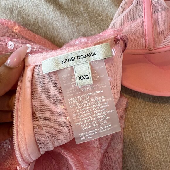 NENSI DOJAKA Pink Sequin Glitter Embellished Skirt and Halter Bra Set Size 0/XXS - Picture 10 of 10